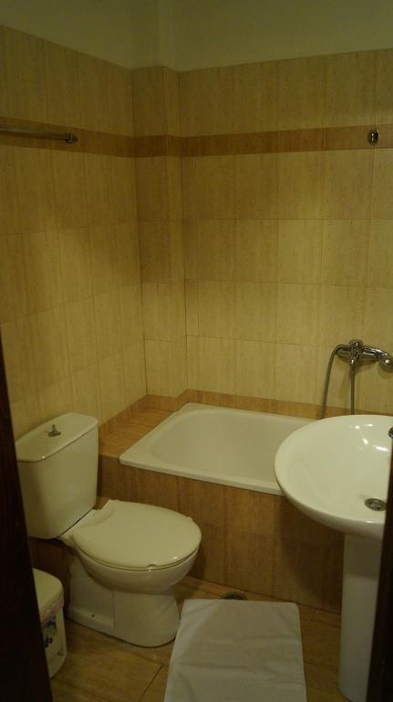 Xenonas Arxontiko Apartment Loutraki  Room photo