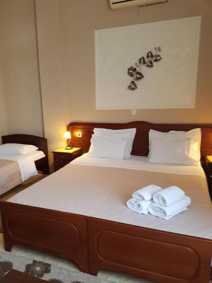 Xenonas Arxontiko Apartment Loutraki  Room photo